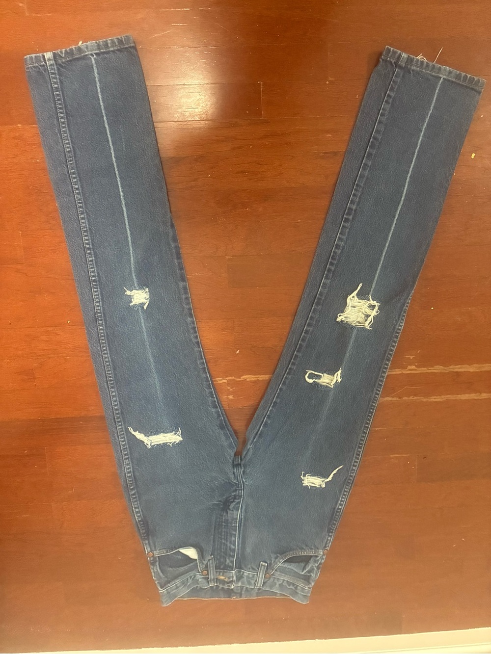 Wrangler Men's Distressed Dark Blue Skinny Jeans
